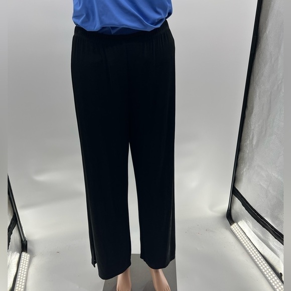 Chico's Travelers Size 2R (US L) Black Wide Leg Pants Jersey Stretch - Picture 6 of 10